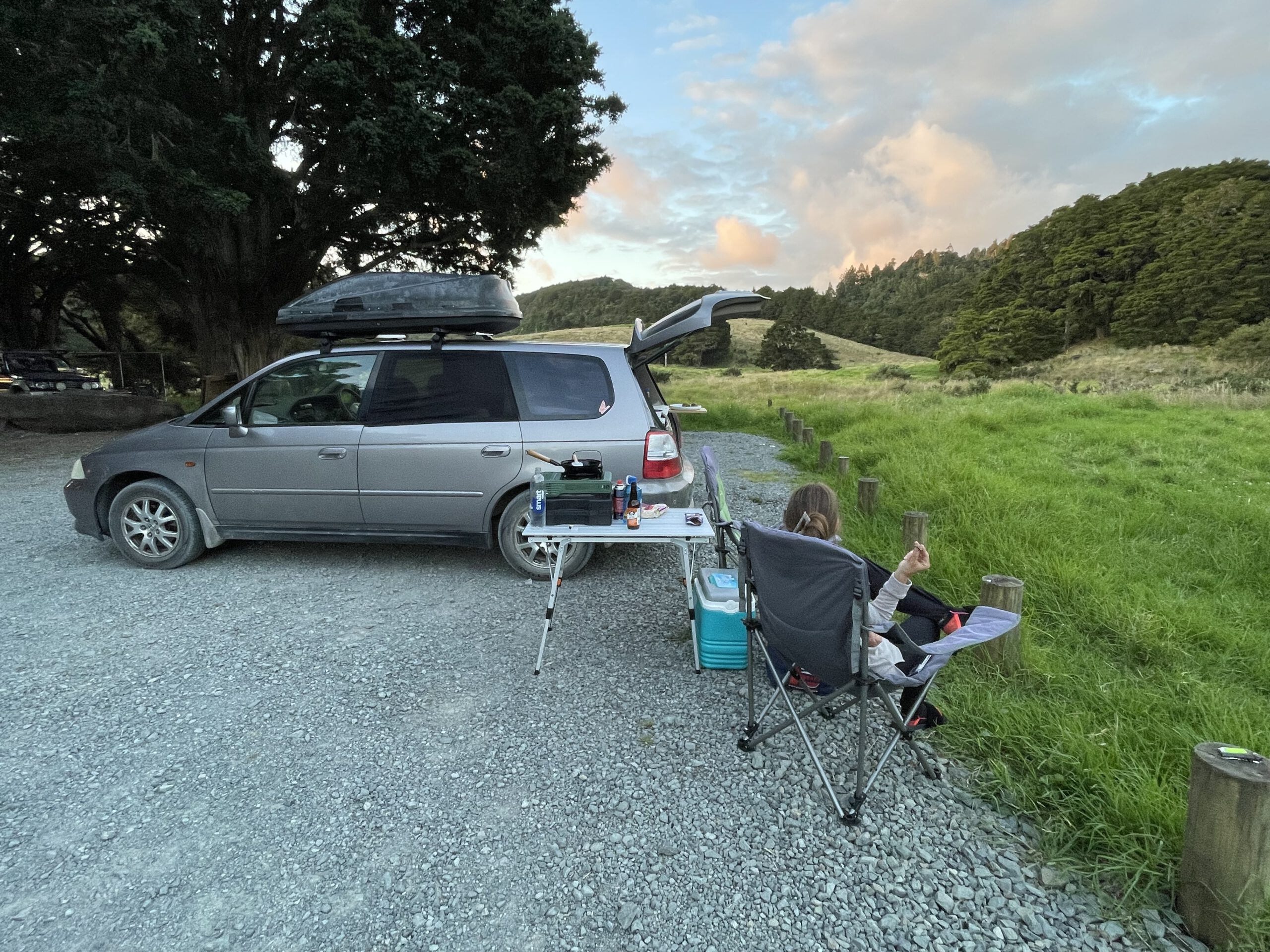 Setting up camp on the North Island in New Zealand after buying a campervan