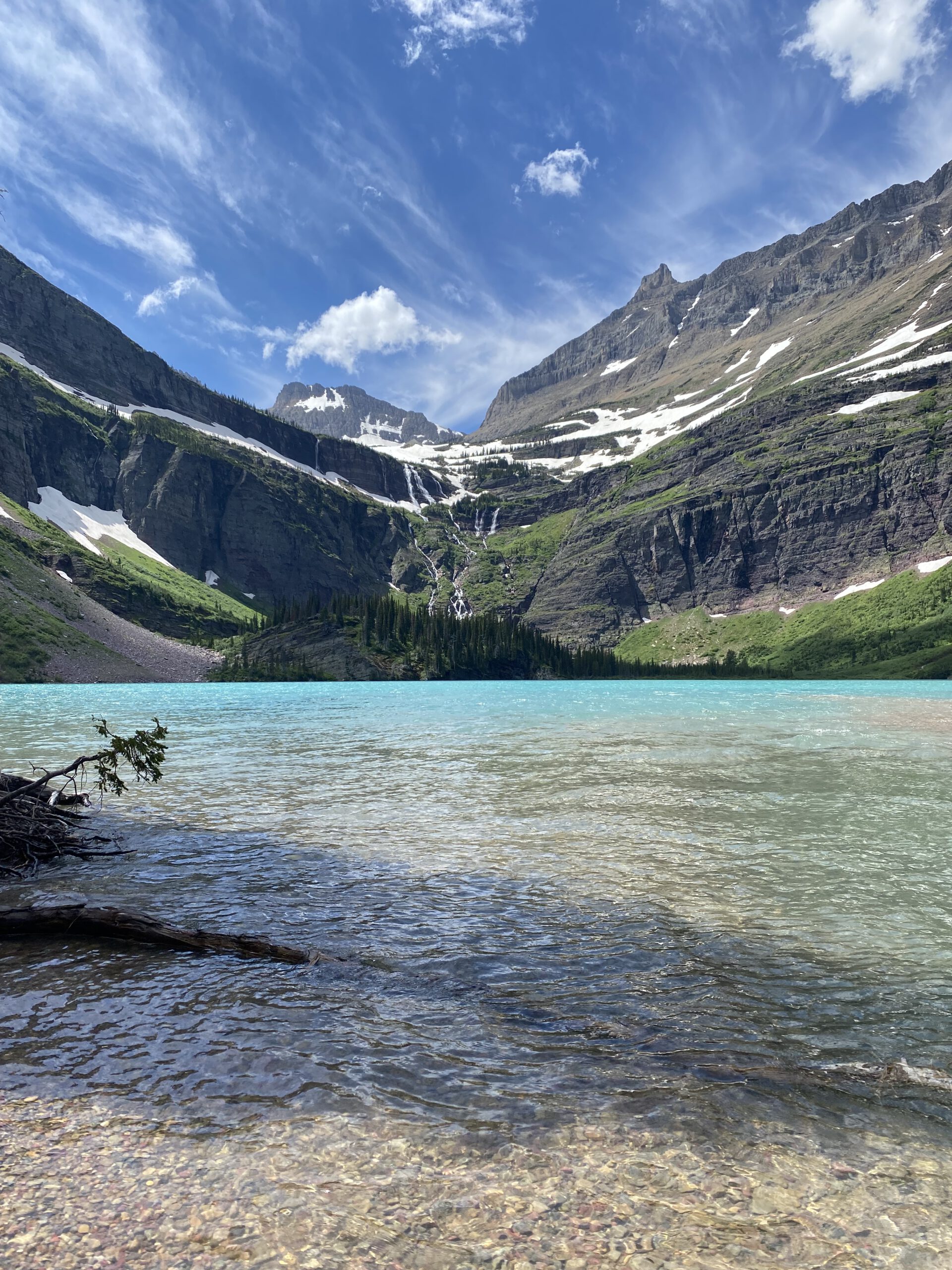 View of Grinnell Lake in Many Glacier 